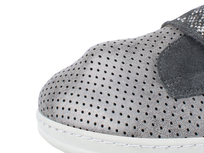 Jürgen Hirsch Leder-Halbschuh Comfort 05 in Grau – Detail Dehnfähigkeit Obermaterial