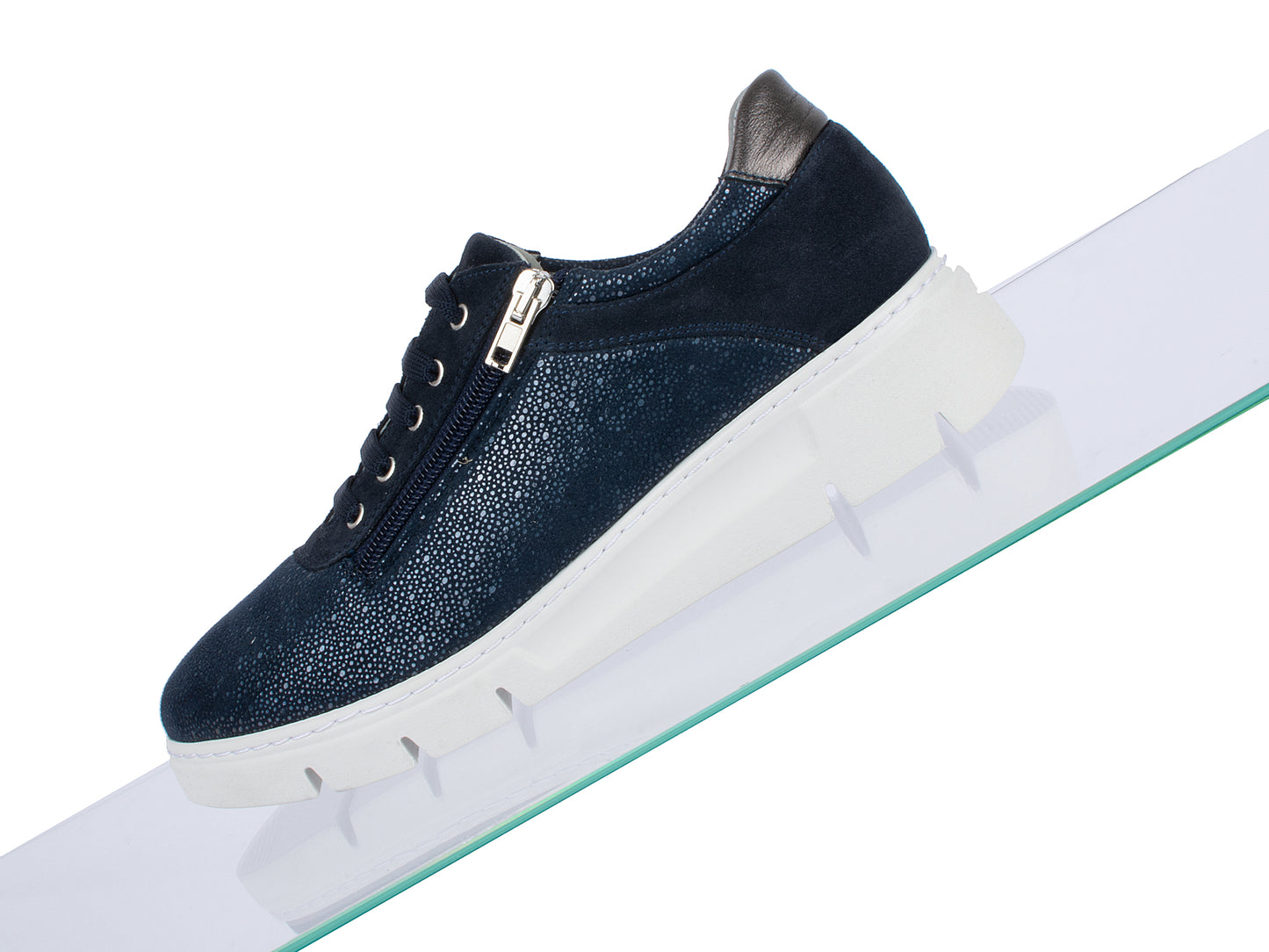 Jürgen Hirsch Leder-Halbschuh Comfort 06 in Dunkelblau – Detail Rutschhemmung